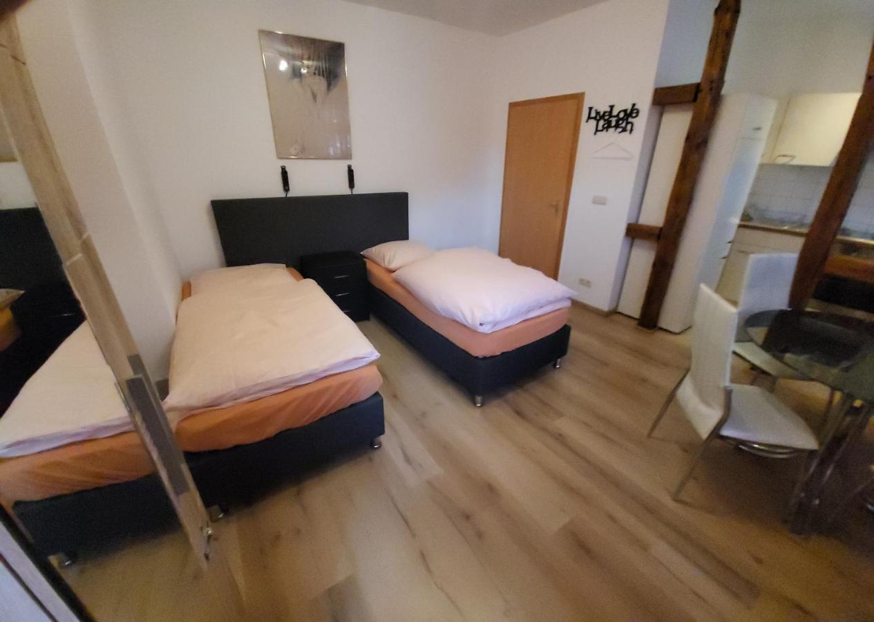 Ferienwohnung แอร์ฟวร์ท ภายนอก รูปภาพ